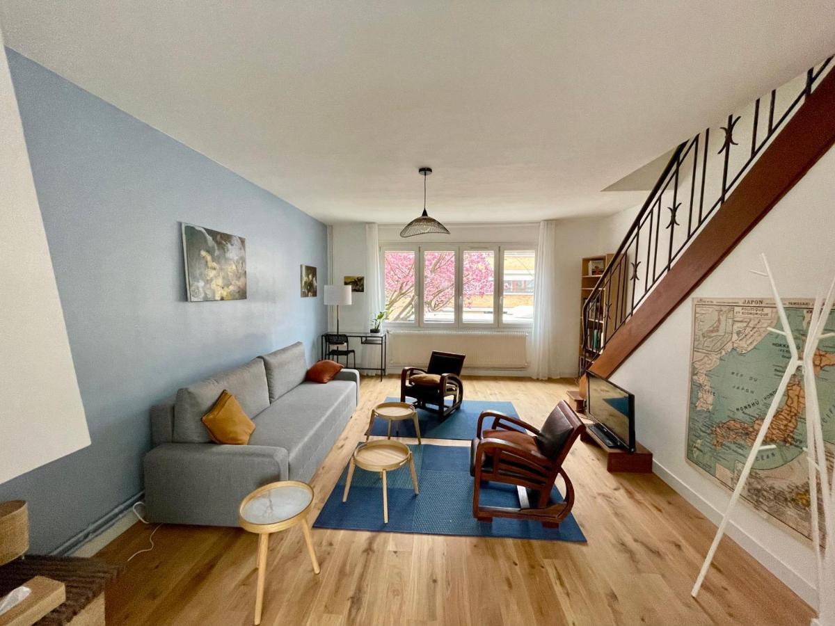 فيلا La Chambre Jaune Maison Avec Grande Terrasse Et Garage Prive ليل المظهر الخارجي الصورة